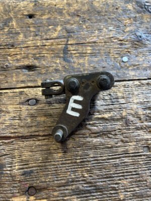 1994 - 1998 DODGE RAM CUMMINS 5.9L 12V BOSCH PPUMP FUEL THROTTLE LEVER BRACKET