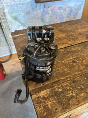 1997 1998 Dodge RAM 2500 3500 12V CUMMINS FUEL FILTER HOUSING 3943976