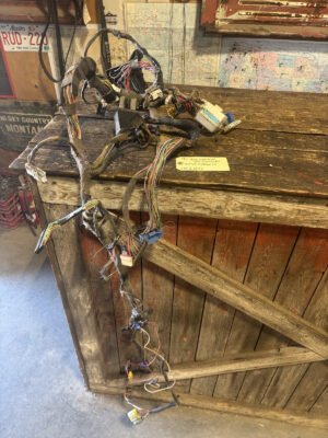 1997 DODGE RAM 2500 3500 GAS MANUAL DASH BASE MODEL WIRING HARNESS 56021697