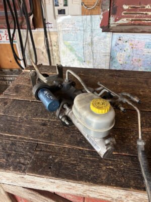 1998 1999 2000 DODGE RAM 2500 3500 CUMMINS HYDROBOOST BRAKE UNIT 52009649