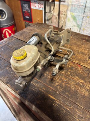 HYDROBOOST UNIT 2001 2000 DODGE RAM 2500/3500 5.9L CUMMINS