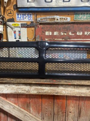 NEW 1994 - 2002 2ND GEN DODGE RAM PAINTABLE GRILLE