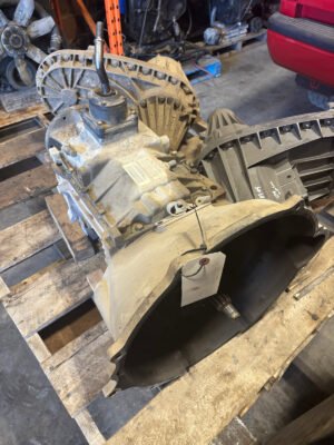 NV4500 TRANSMISSION USED PLUS CORE READ DETAILS.