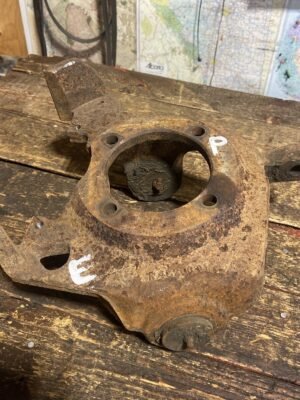 PASSENGER SIDE STEERING KNUCKLE DANA 60 94-98 DODGE RAM 2500/3500 TRUCKS D60